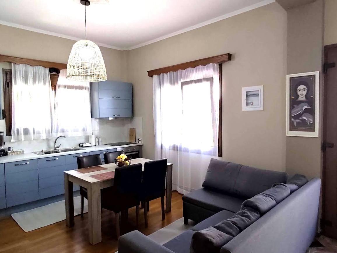 Myron & Gabby'S House Apartman Monemvasziá Kültér fotó